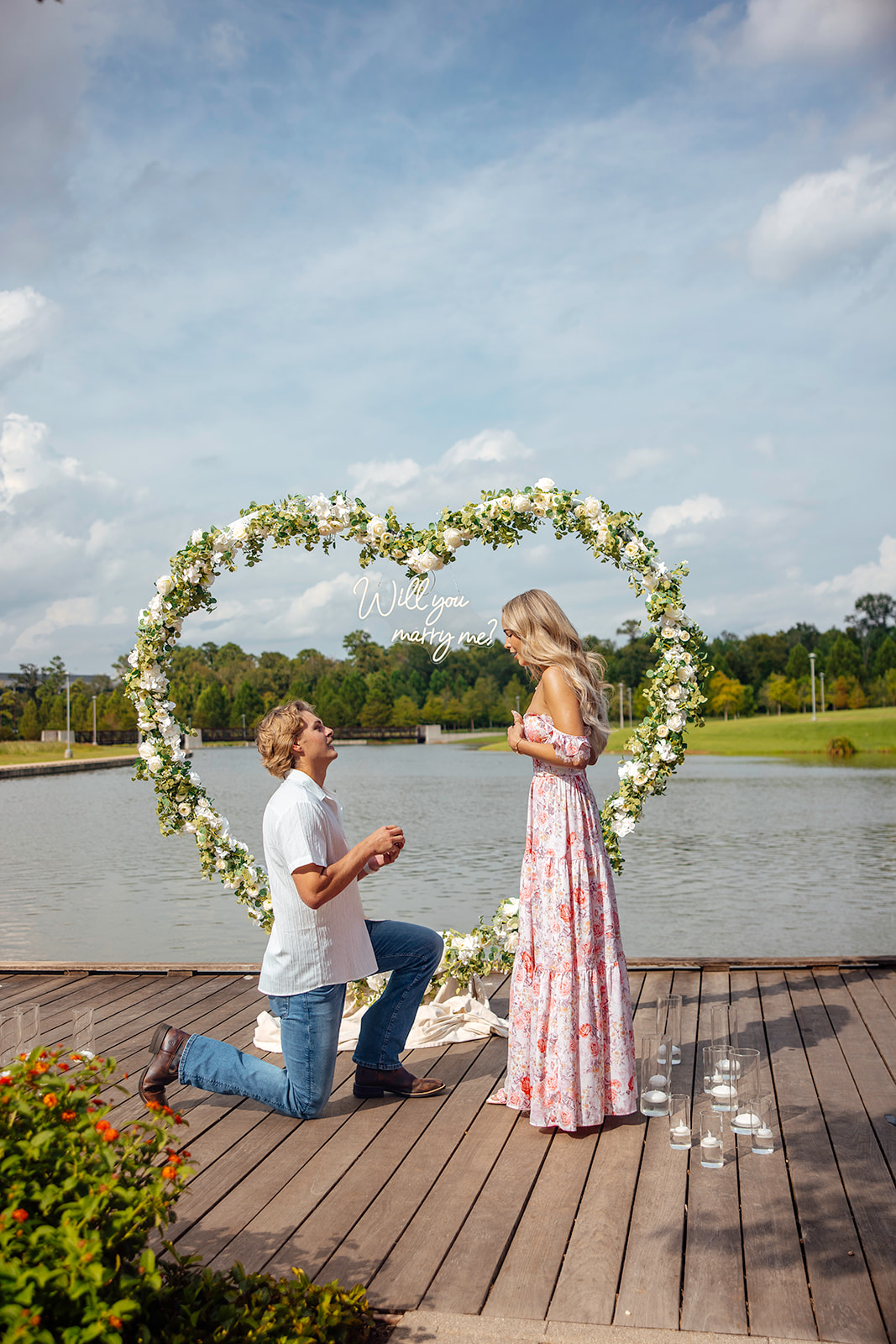 proposal photos from a Texas engagement photoshoot