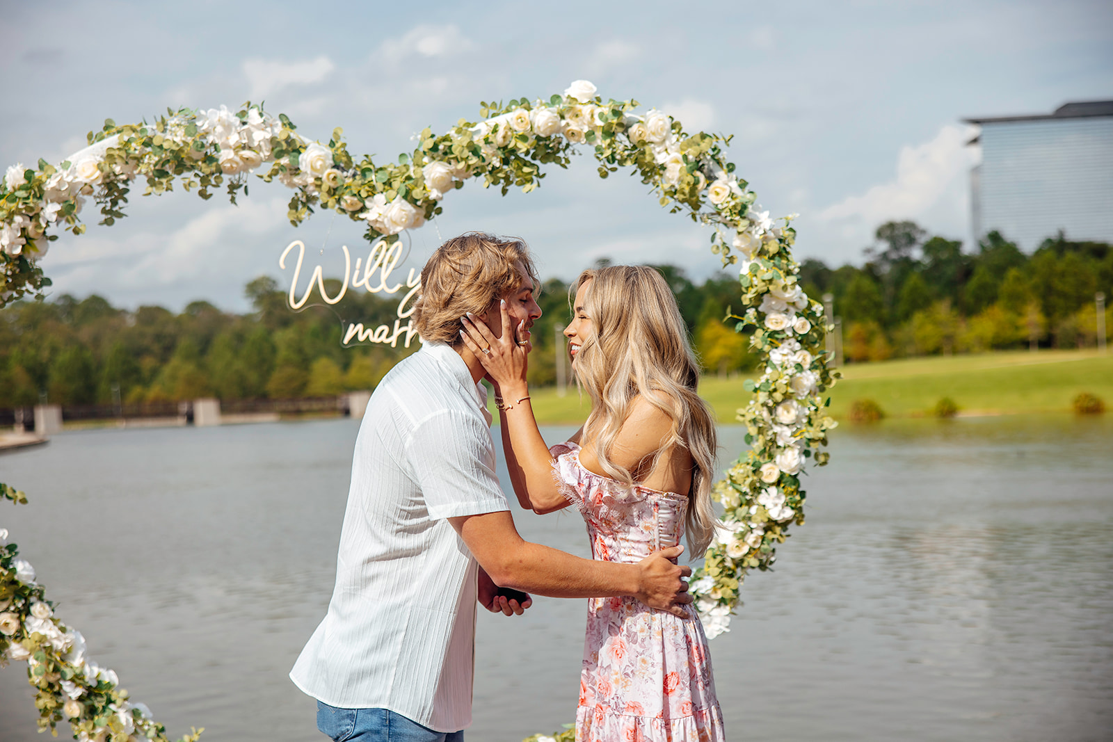 proposal photos from a Texas engagement photoshoot