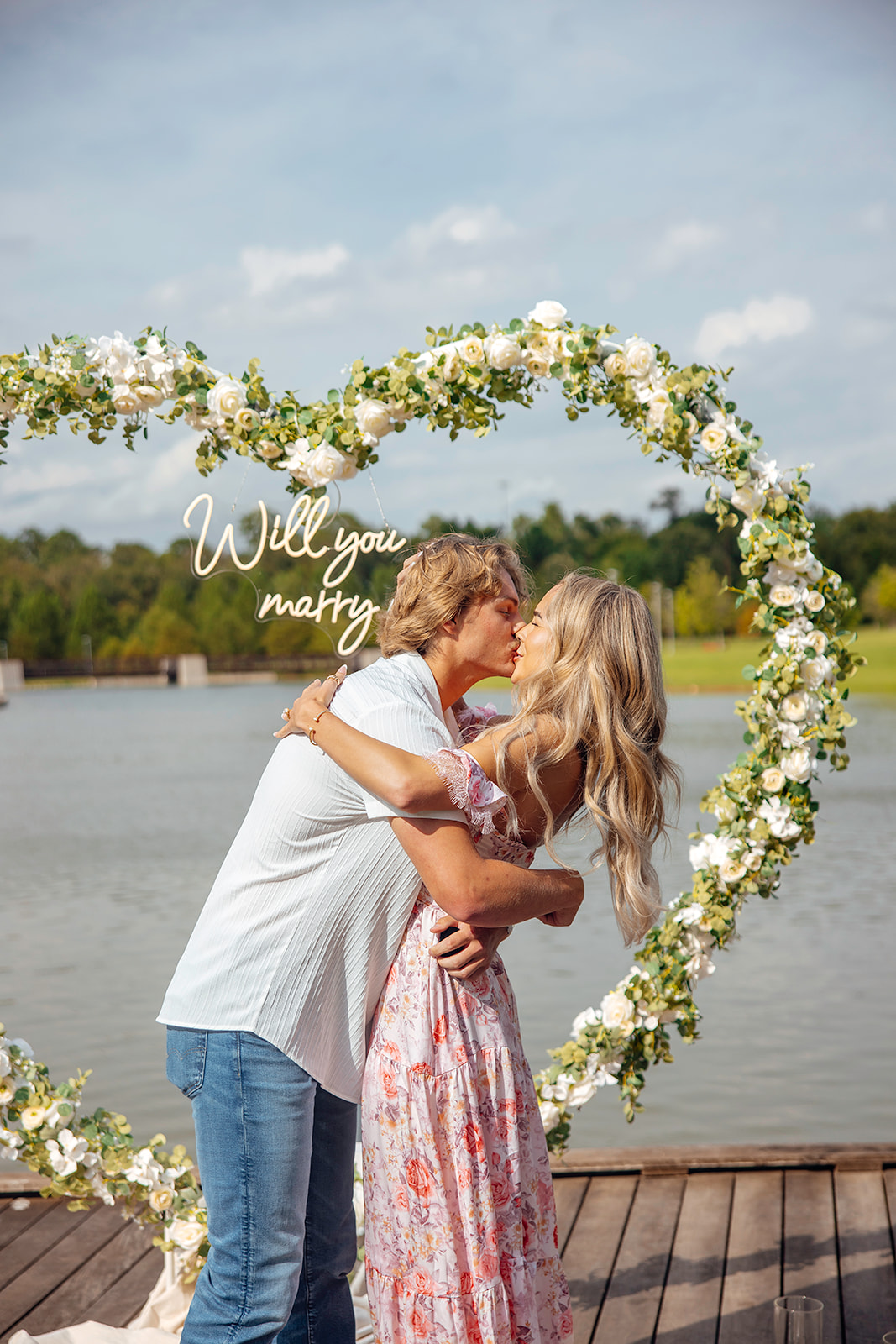 proposal photos from a Texas engagement photoshoot