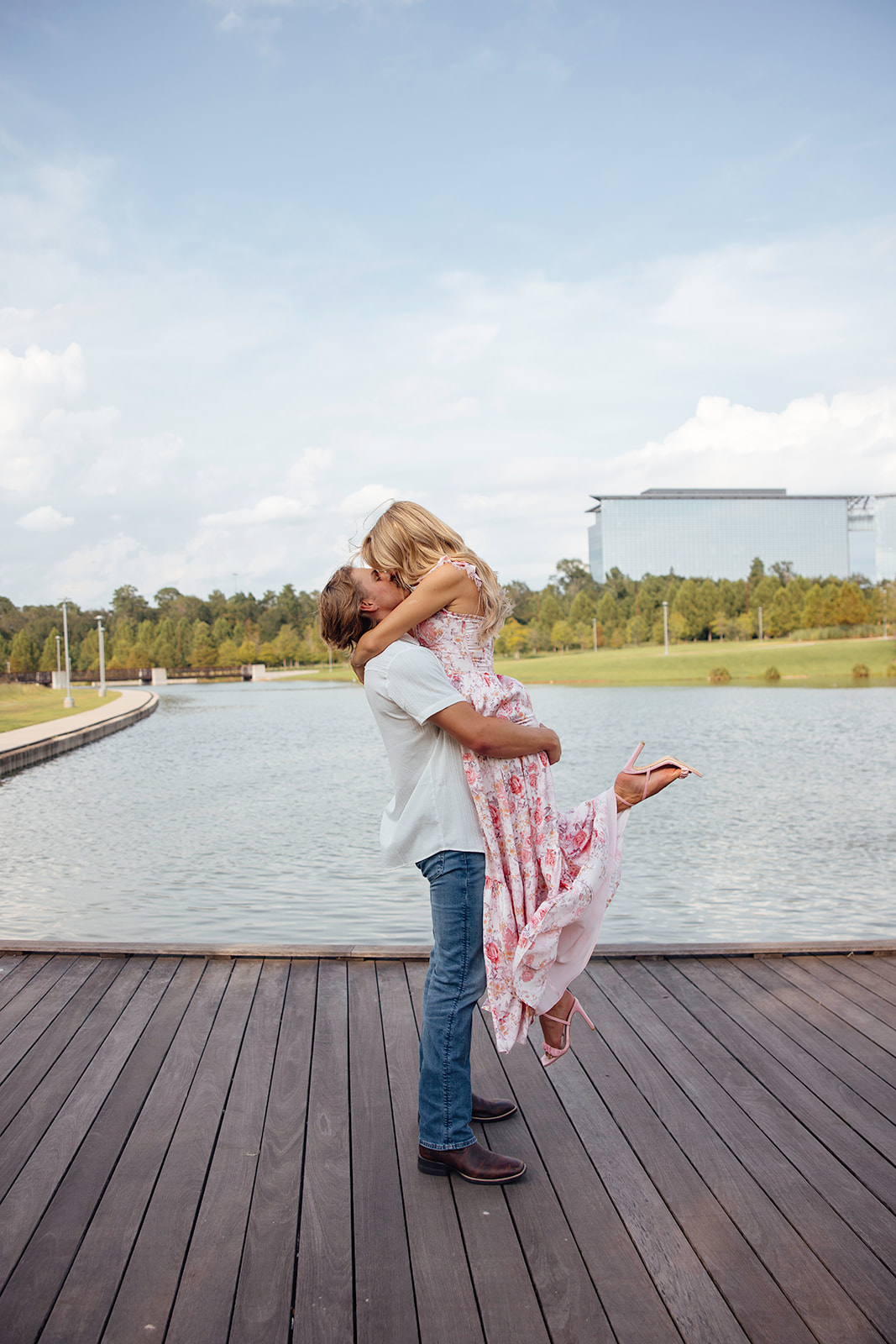 beautiful couple pose during their engagement photoshoot in Texas